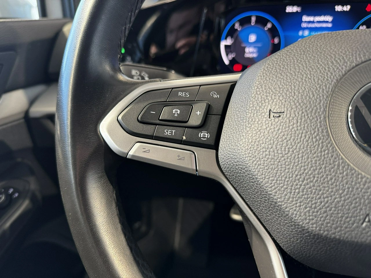 Volkswagen Golf - Zdjęcie 14