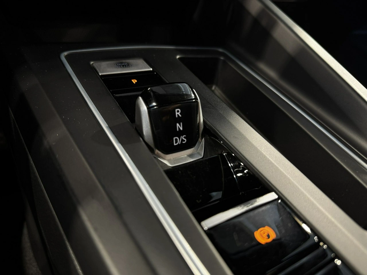 Volkswagen Golf - Zdjęcie 21