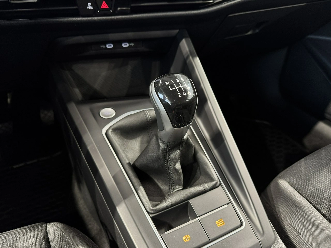 Volkswagen Golf - Zdjęcie 22