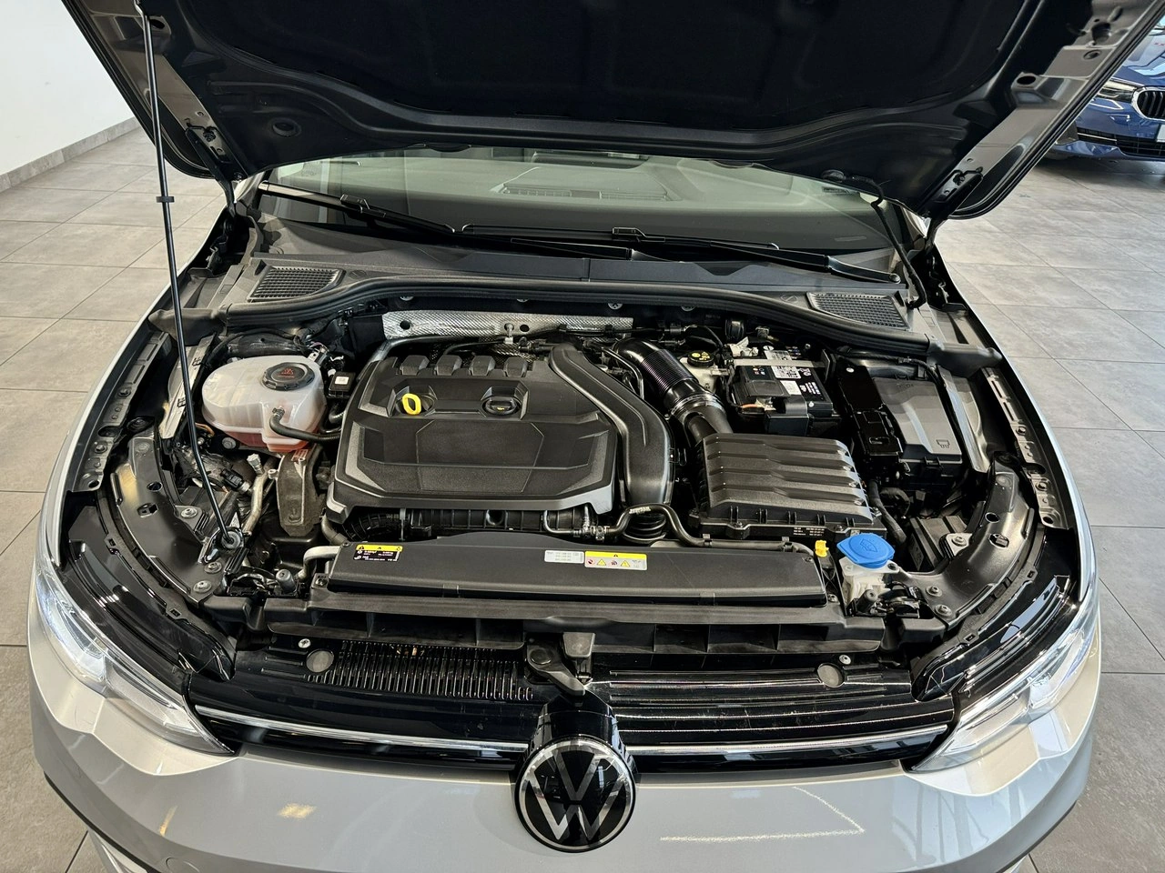 Volkswagen Golf - Zdjęcie 25