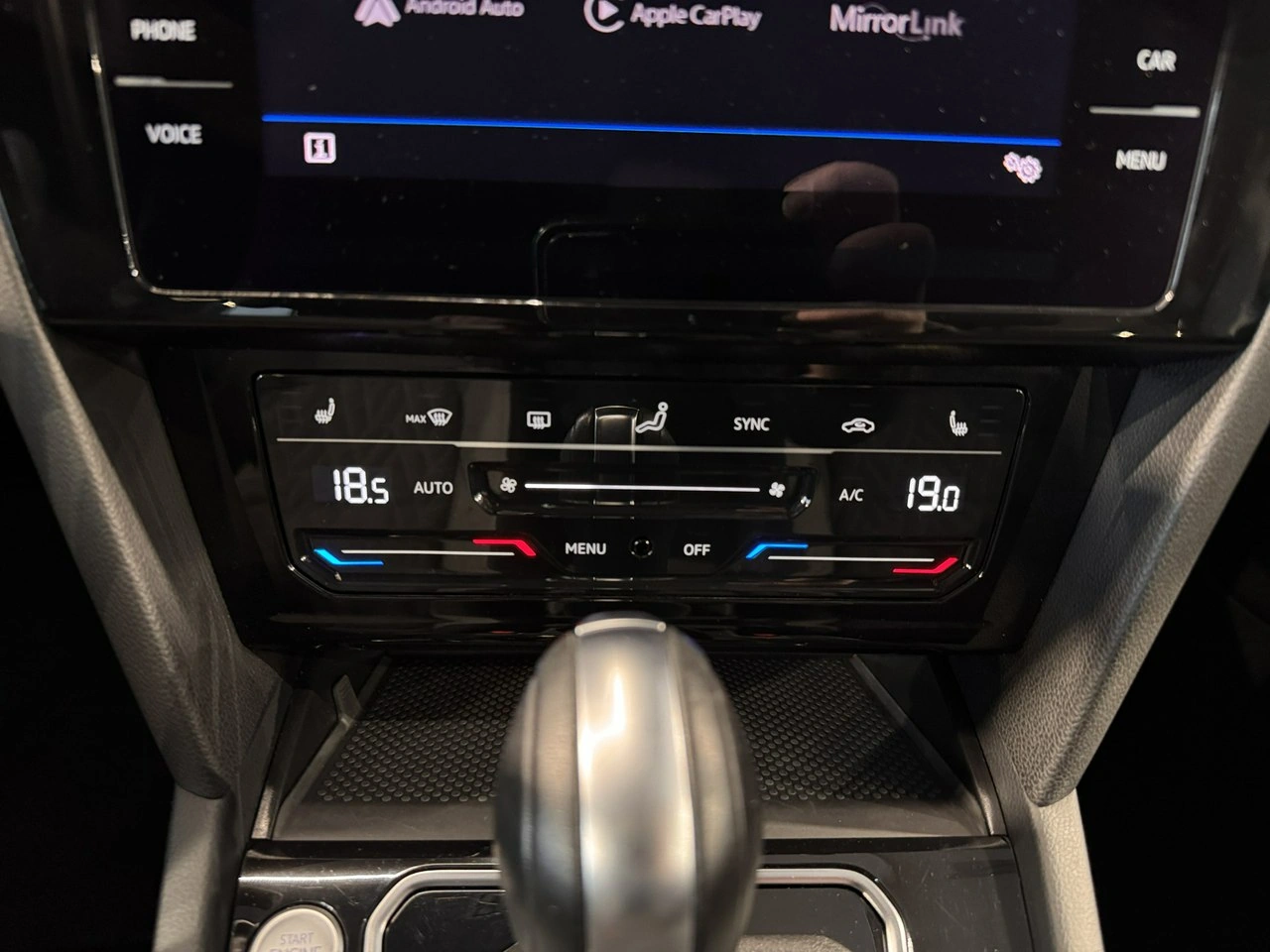 Volkswagen Passat - Zdjęcie 22