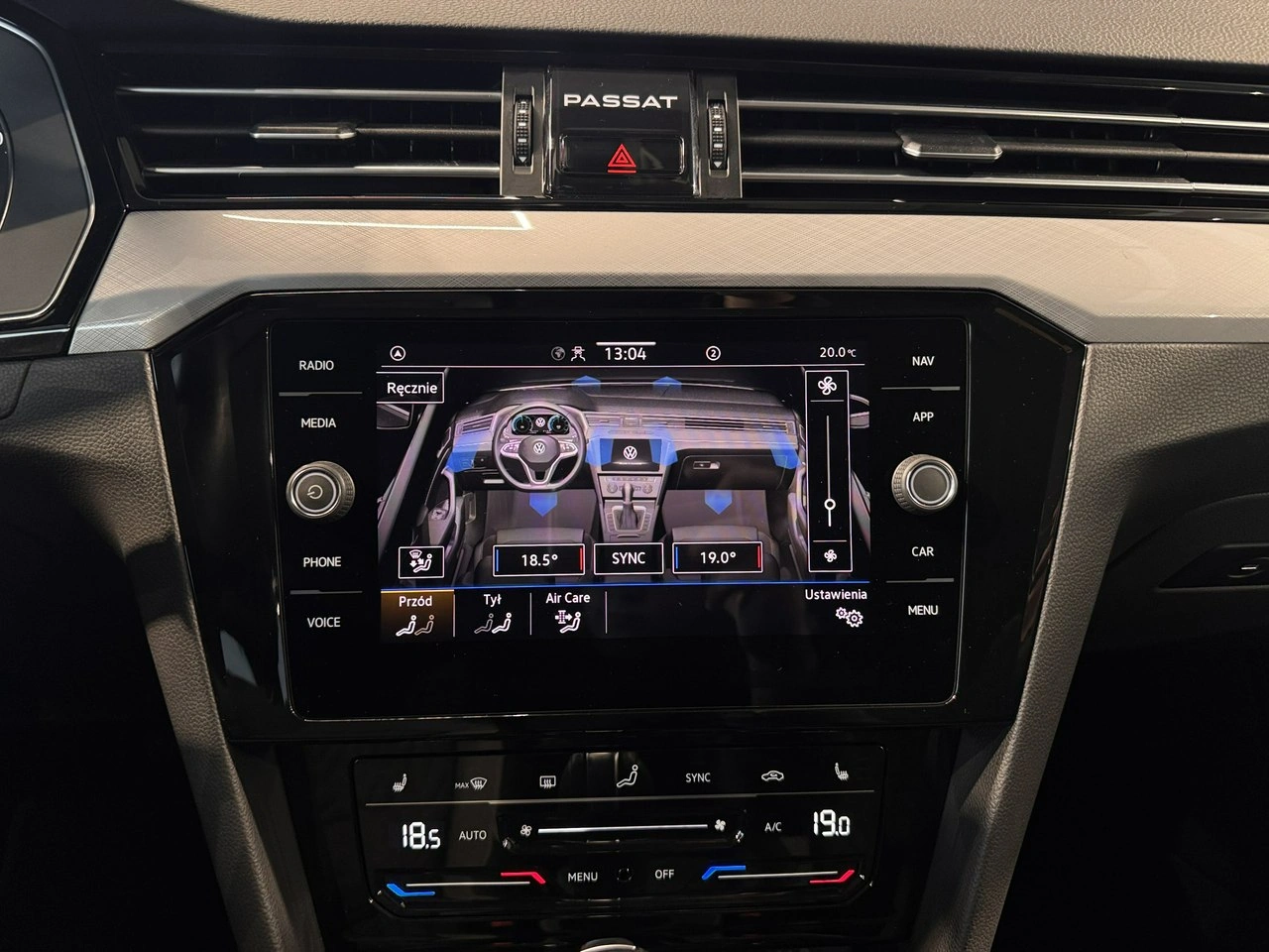 Volkswagen Passat - Zdjęcie 25