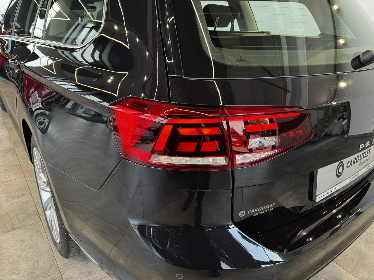 Volkswagen Passat - Zdjęcie 10