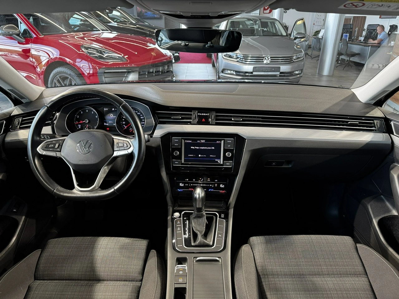 Volkswagen Passat - Zdjęcie 17