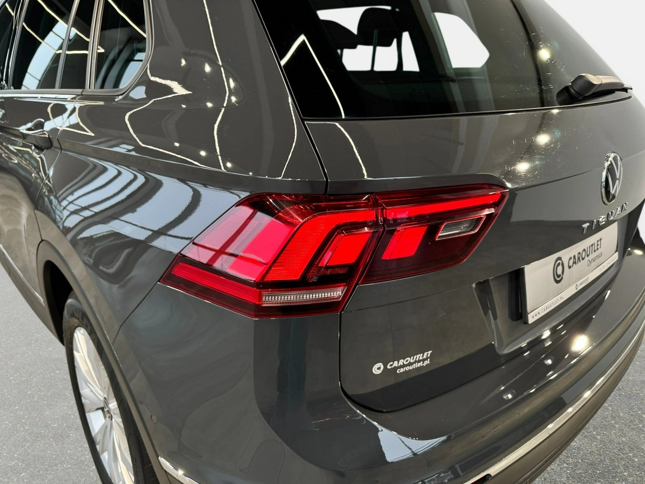 Volkswagen Tiguan - Zdjęcie 10