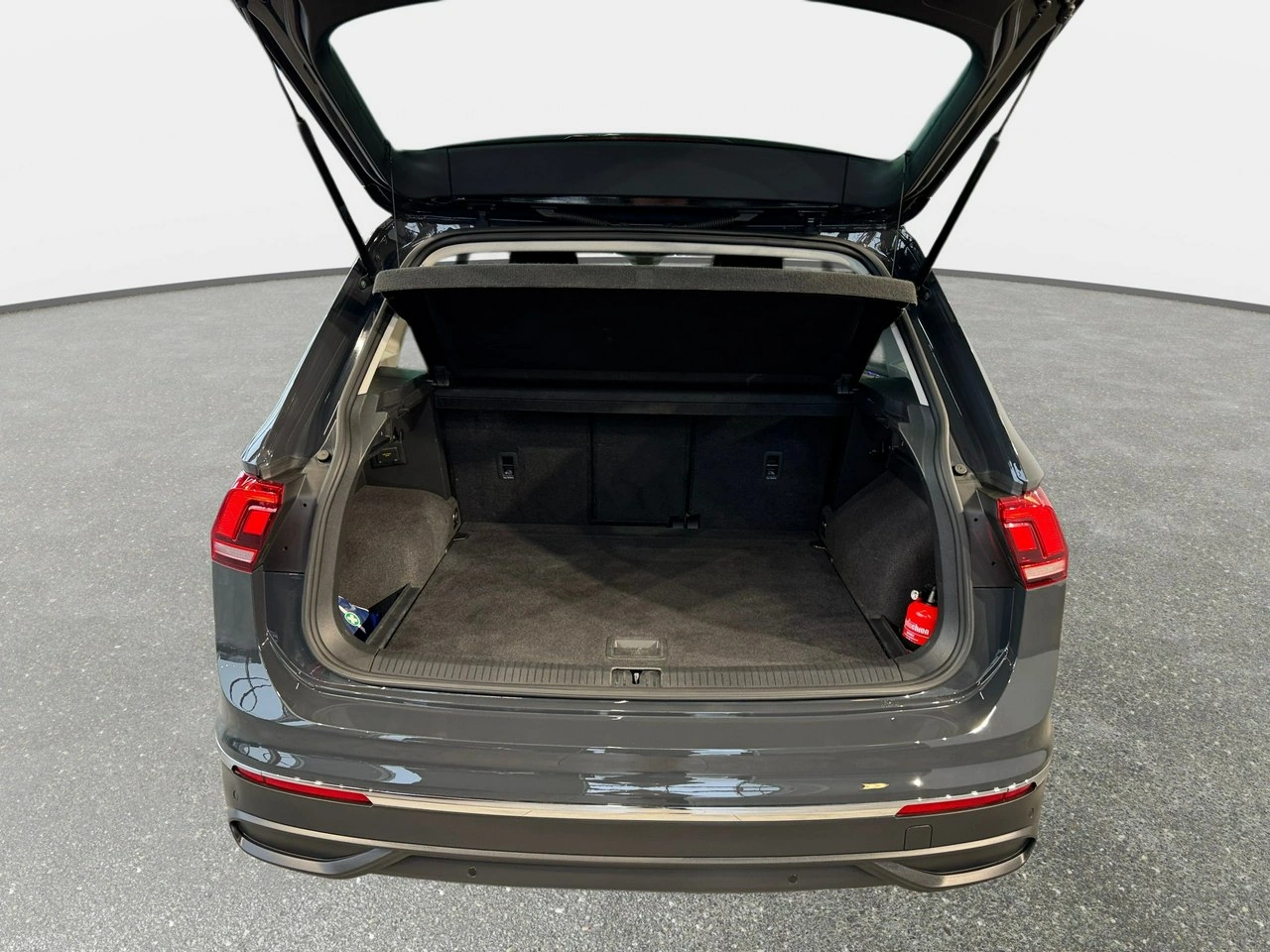Volkswagen Tiguan - Zdjęcie 11