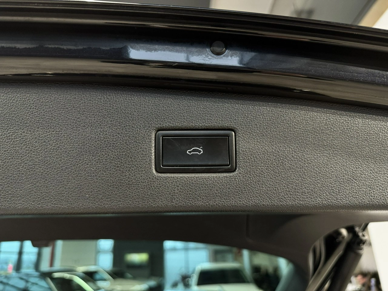 Volkswagen Tiguan - Zdjęcie 9