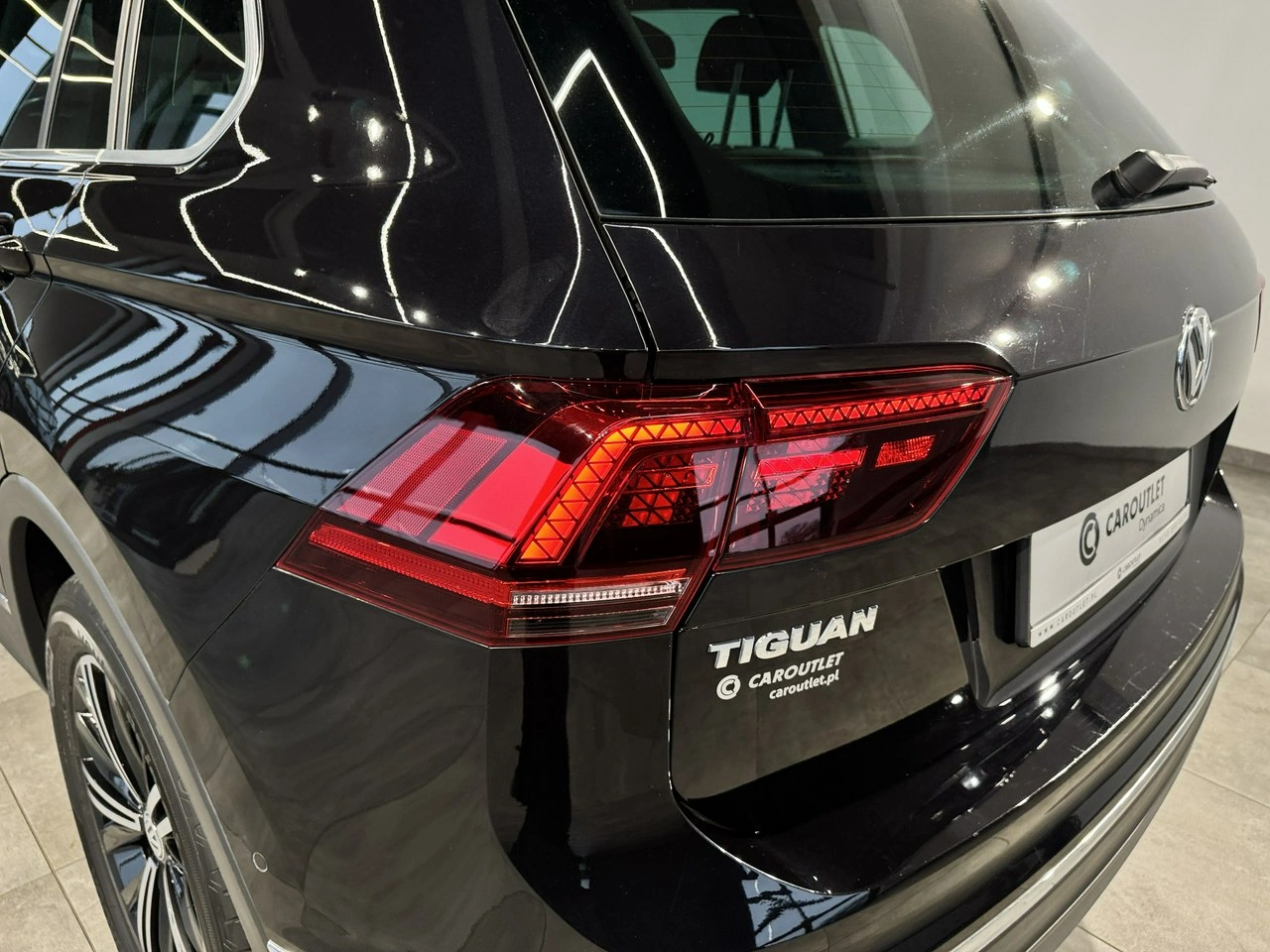 Volkswagen Tiguan - Zdjęcie 11