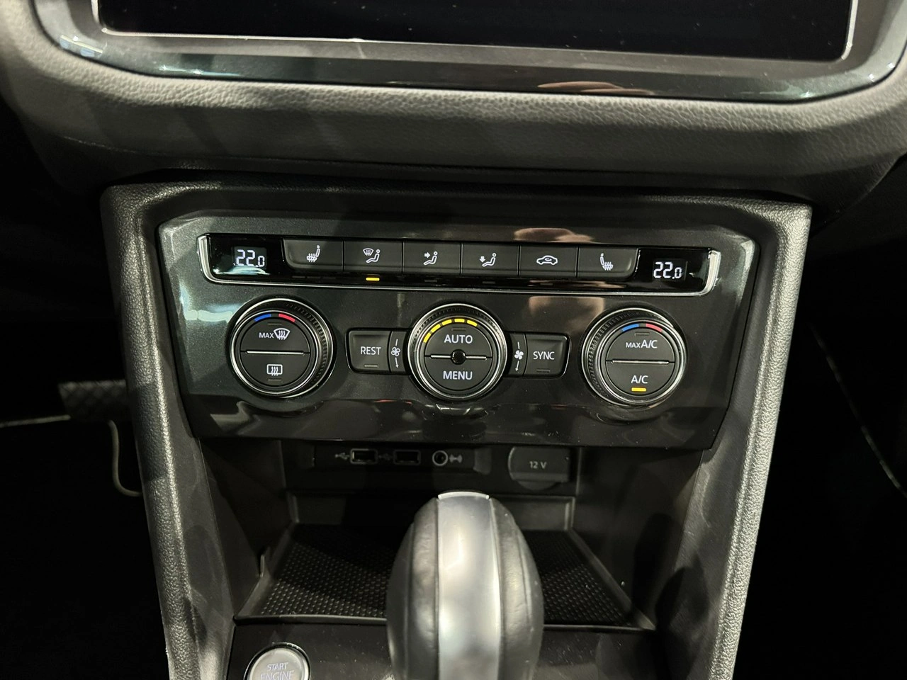 Volkswagen Tiguan - Zdjęcie 26