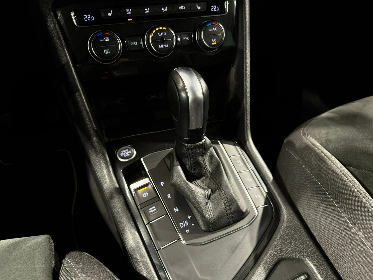 Volkswagen Tiguan - Zdjęcie 27