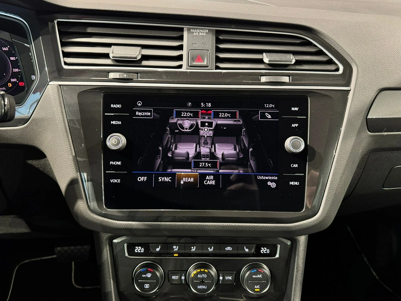 Volkswagen Tiguan - Zdjęcie 29