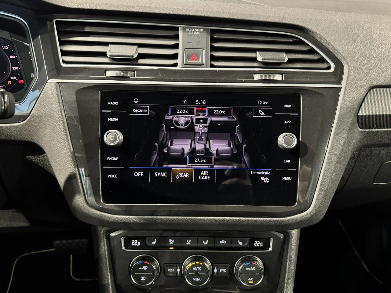 Volkswagen Tiguan - Zdjęcie 29