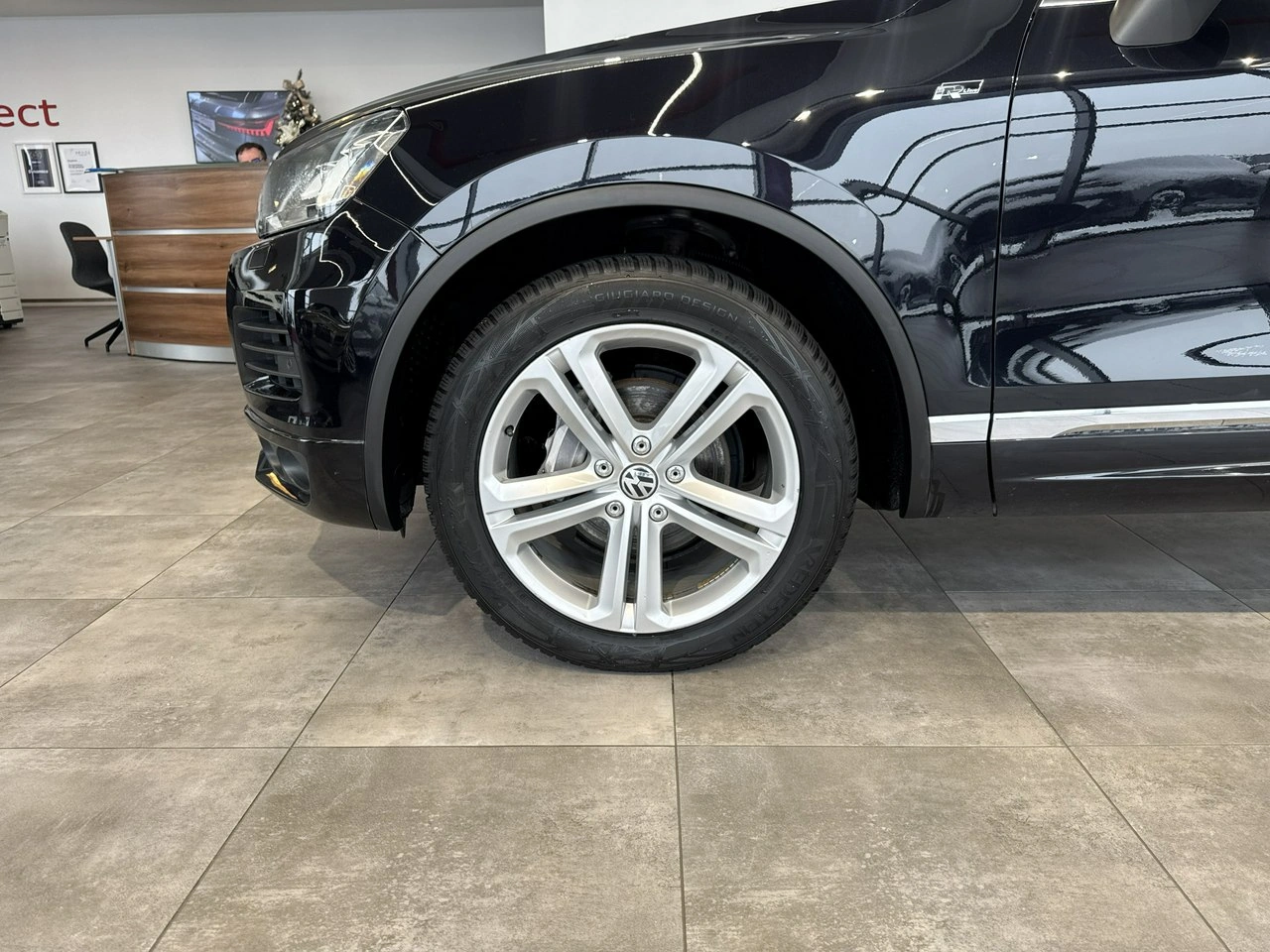 Volkswagen Touareg - Zdjęcie 9