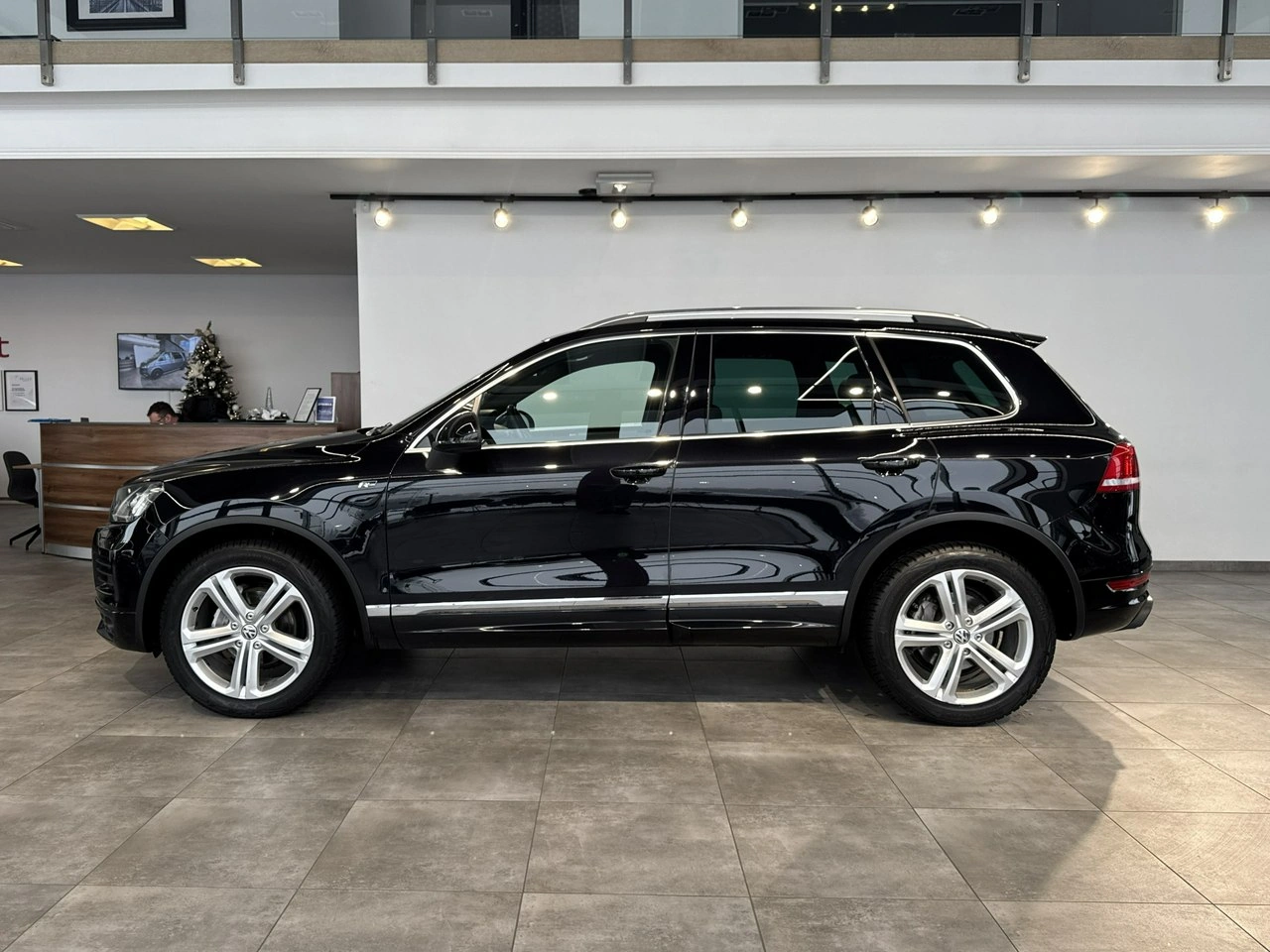 Volkswagen Touareg - Zdjęcie 4