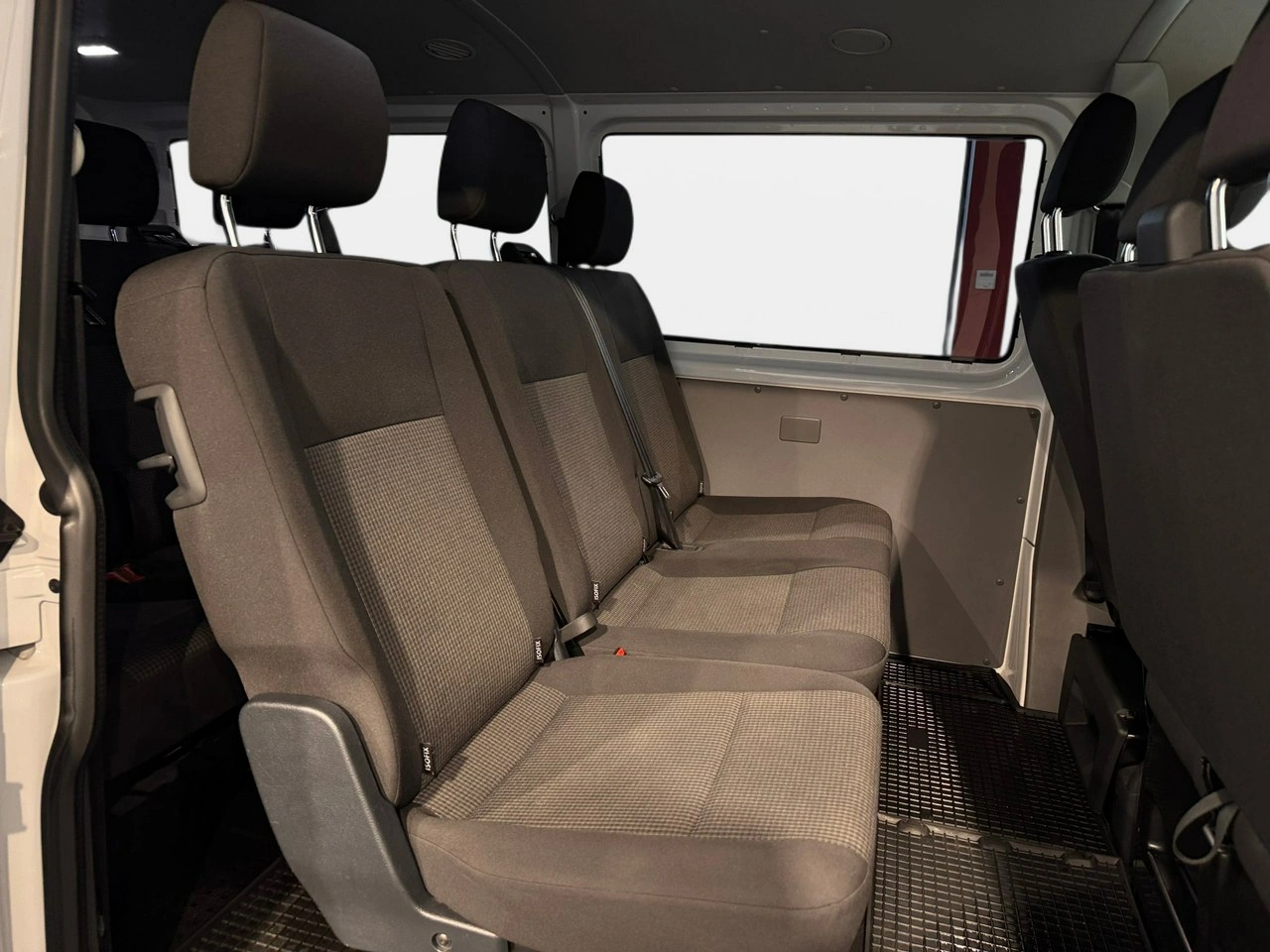 Volkswagen Transporter - Zdjęcie 11