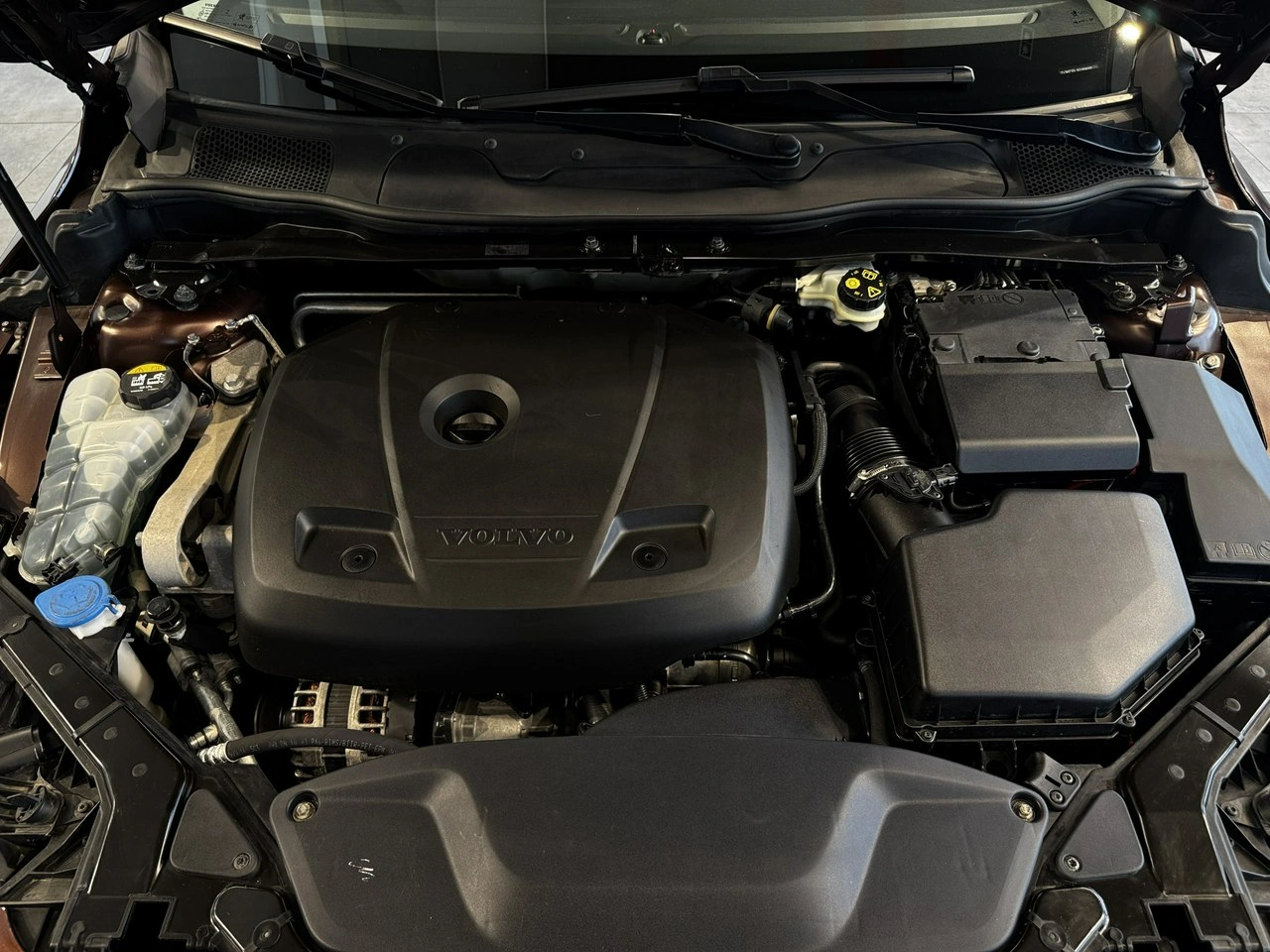 Volvo V40 Cross Country - Zdjęcie 25