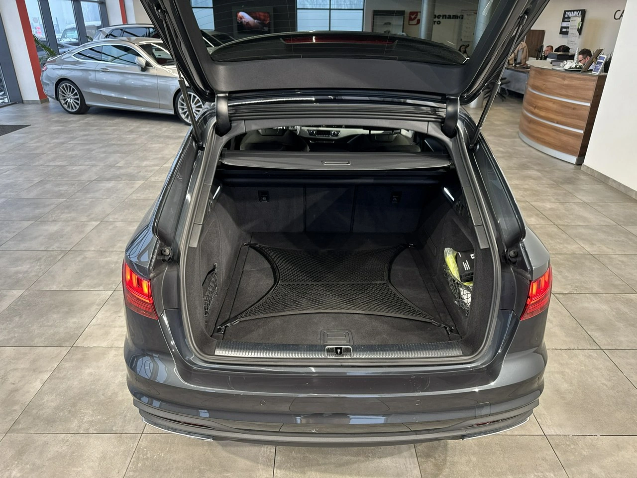 Audi A4 - Zdjęcie 13