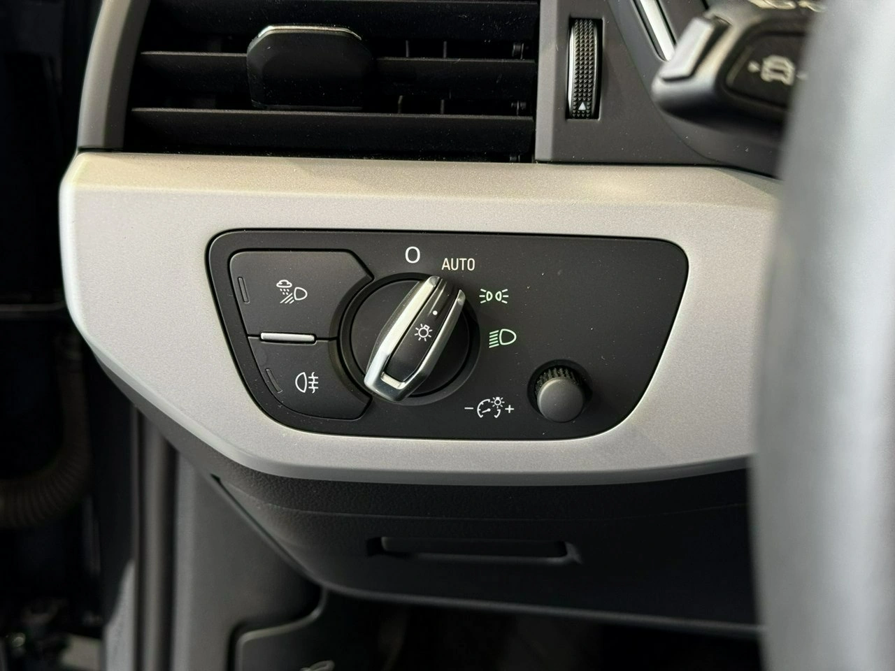 Audi A4 - Zdjęcie 26