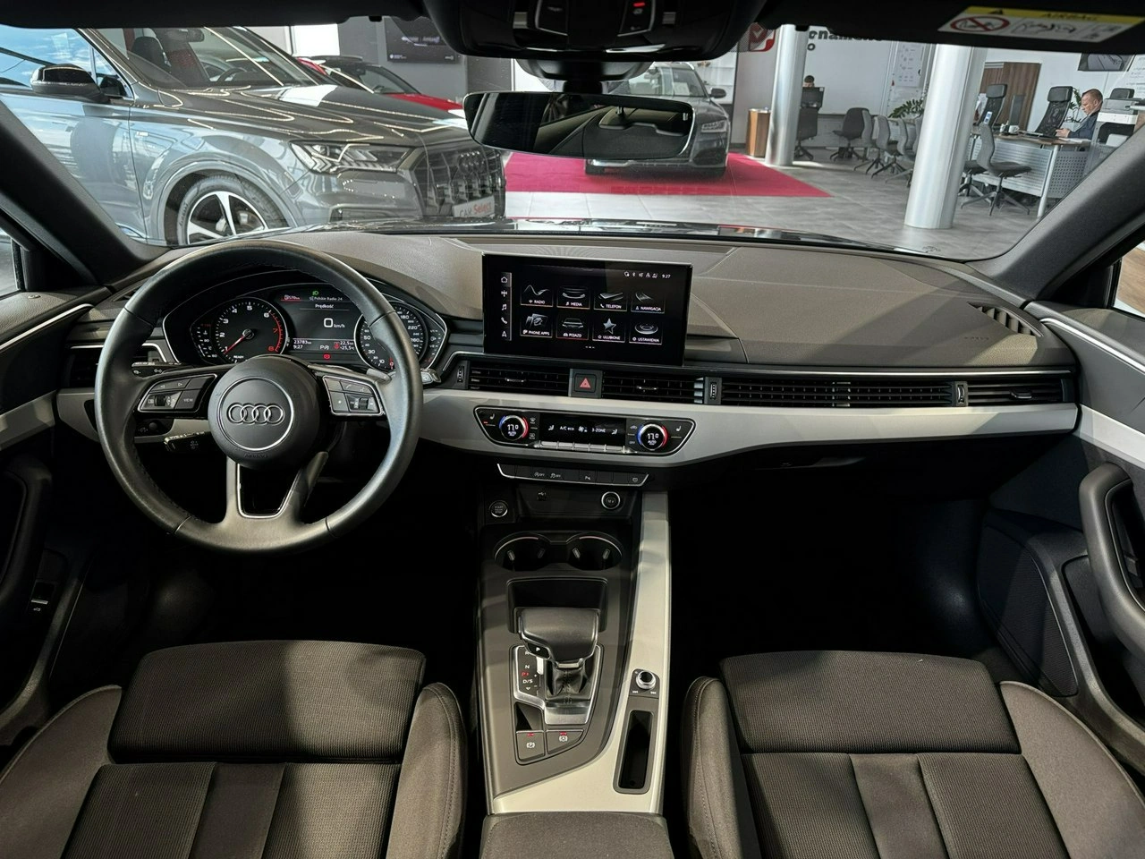 Audi A4 - Zdjęcie 16