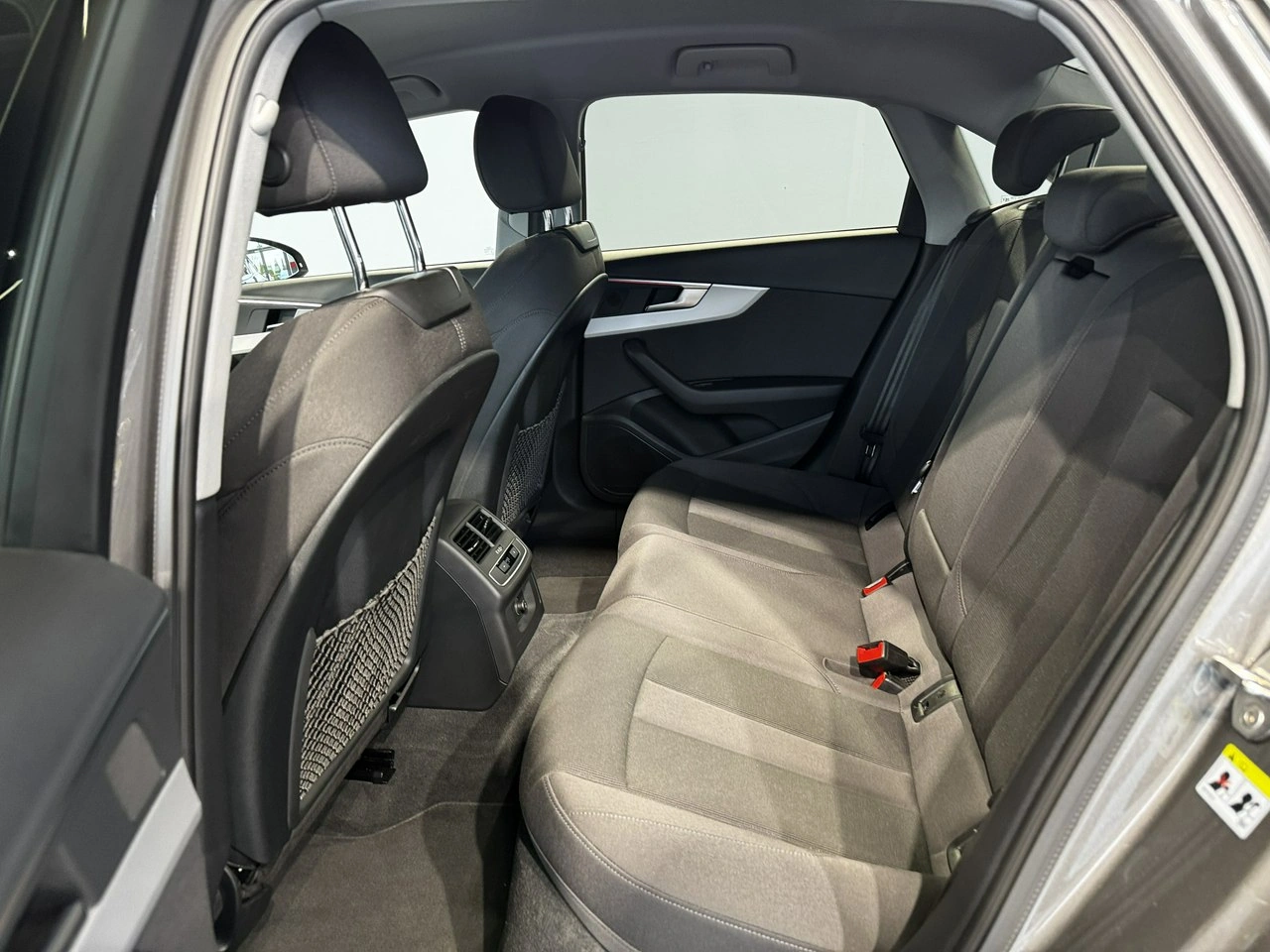 Audi A4 - Zdjęcie 12