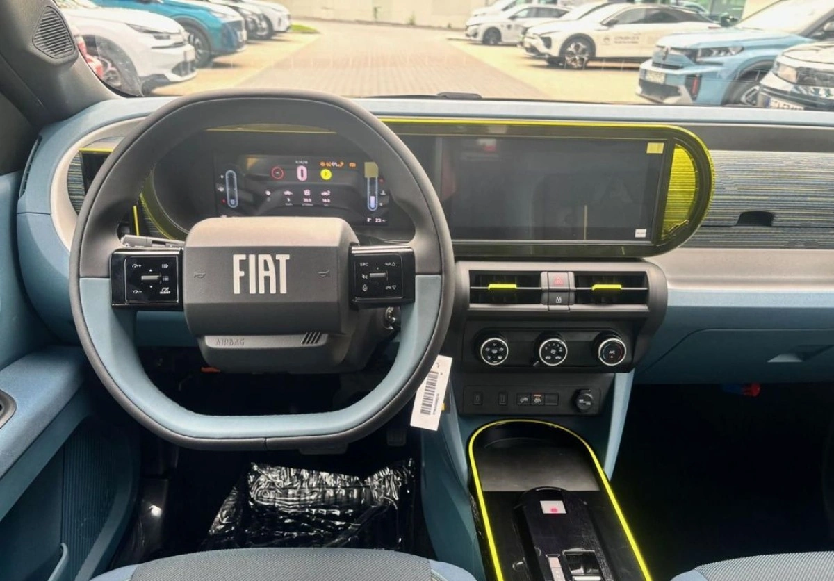 Fiat Grande Panda - Zdjęcie 10