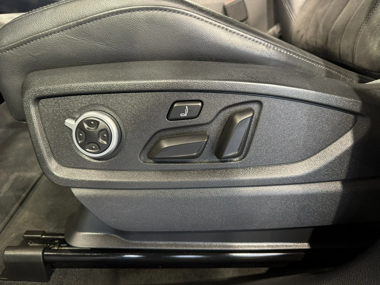 Audi Q5 - Zdjęcie 15