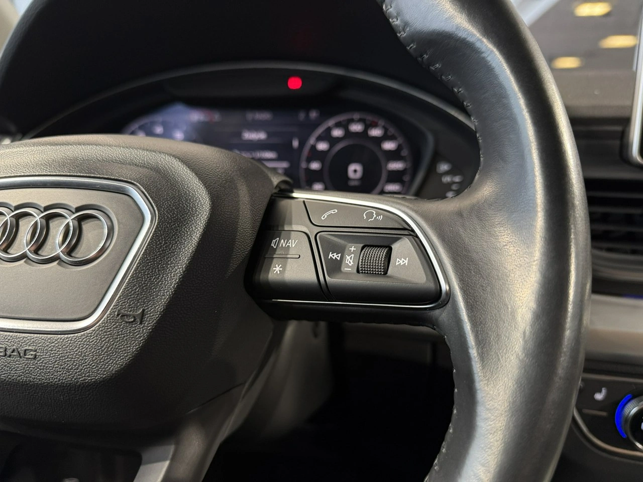 Audi Q5 - Zdjęcie 22