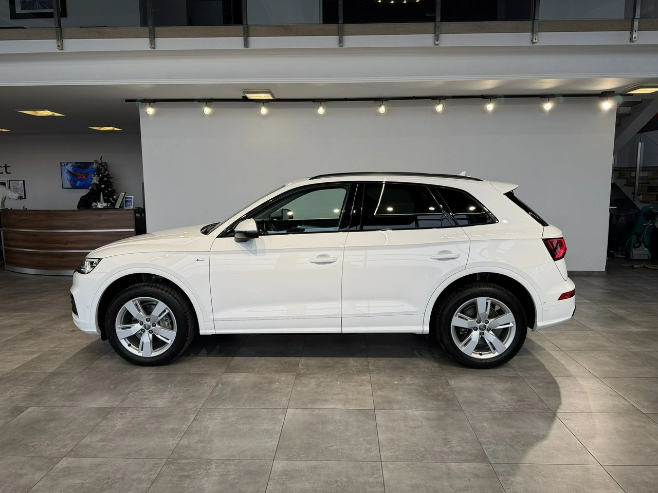 Audi Q5 - Zdjęcie 4