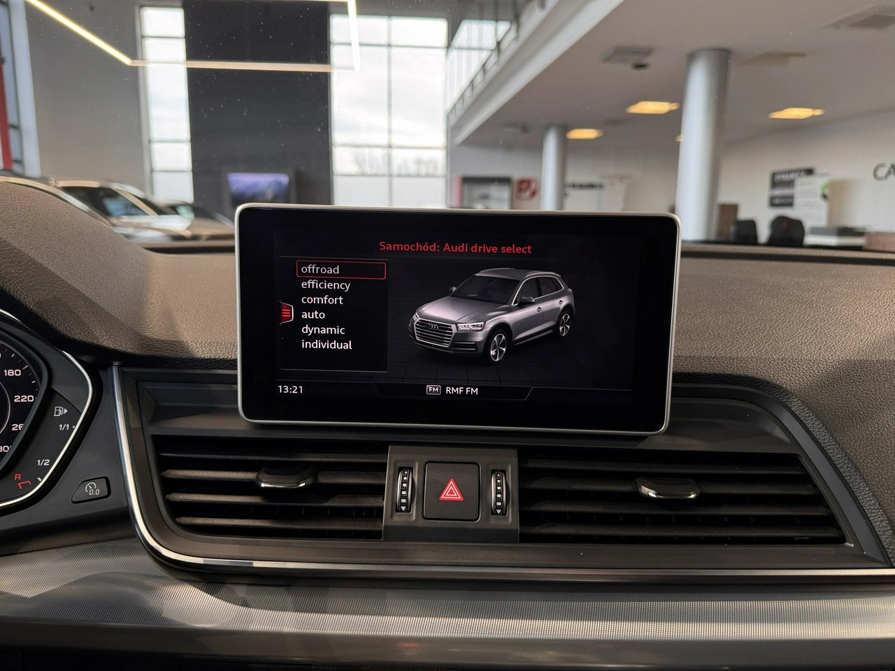 Audi Q5 - Zdjęcie 27