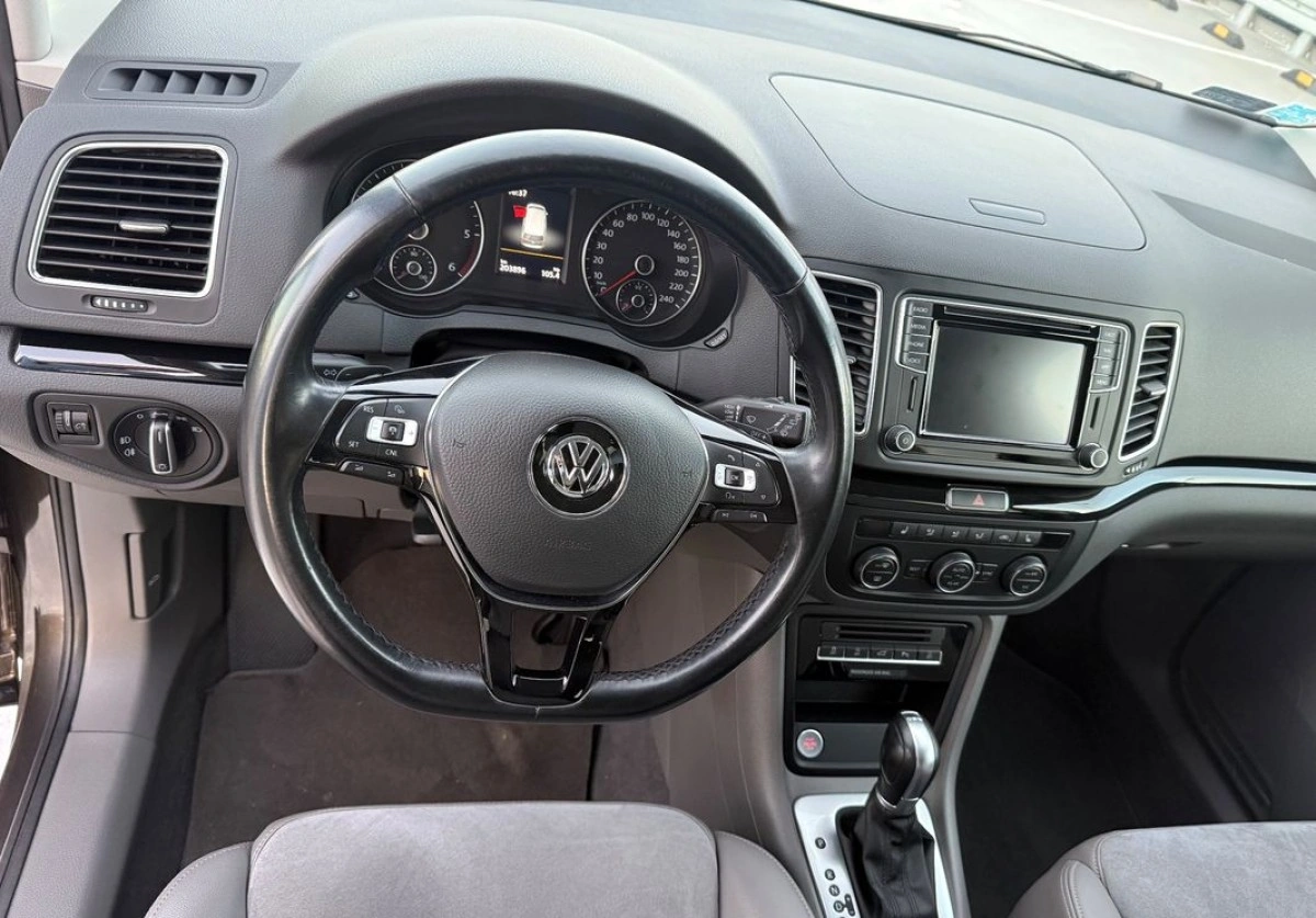 Volkswagen Sharan - Zdjęcie 17