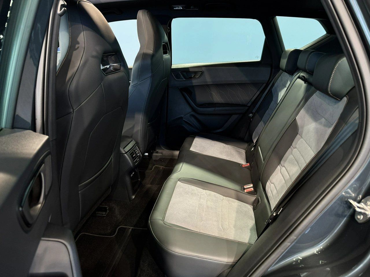 Cupra Ateca - Zdjęcie 16