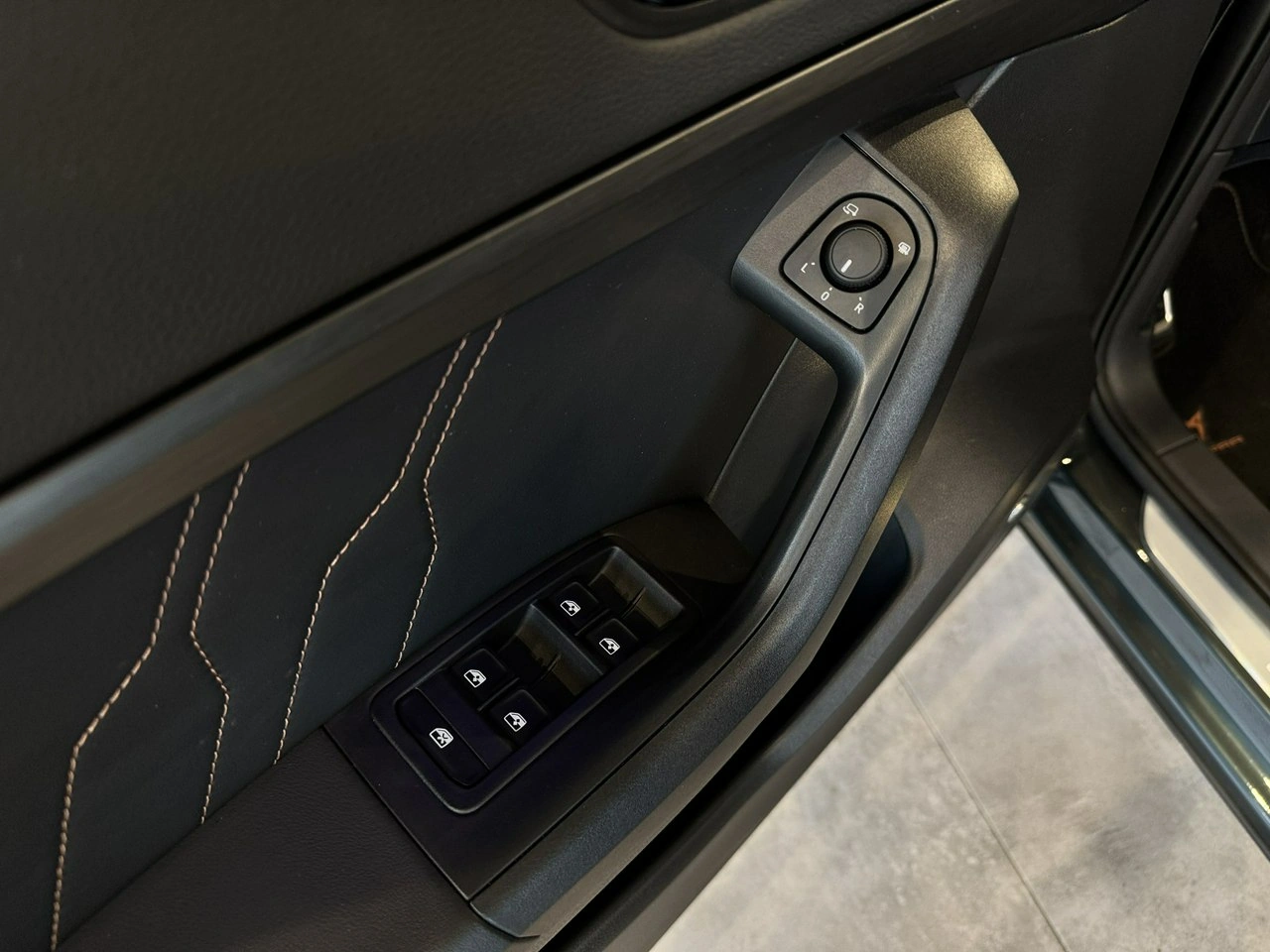 Cupra Ateca - Zdjęcie 18