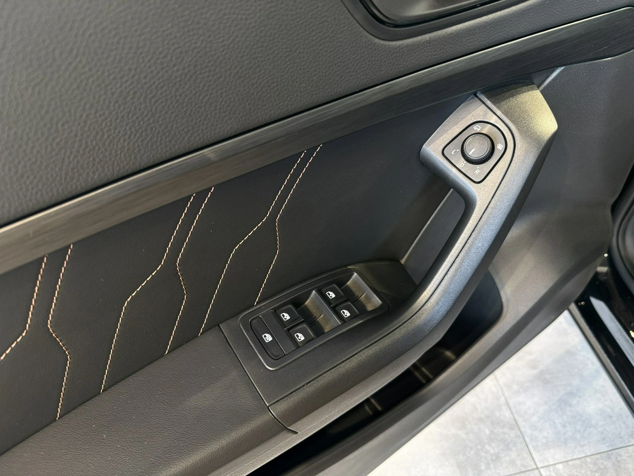 Cupra Ateca - Zdjęcie 15