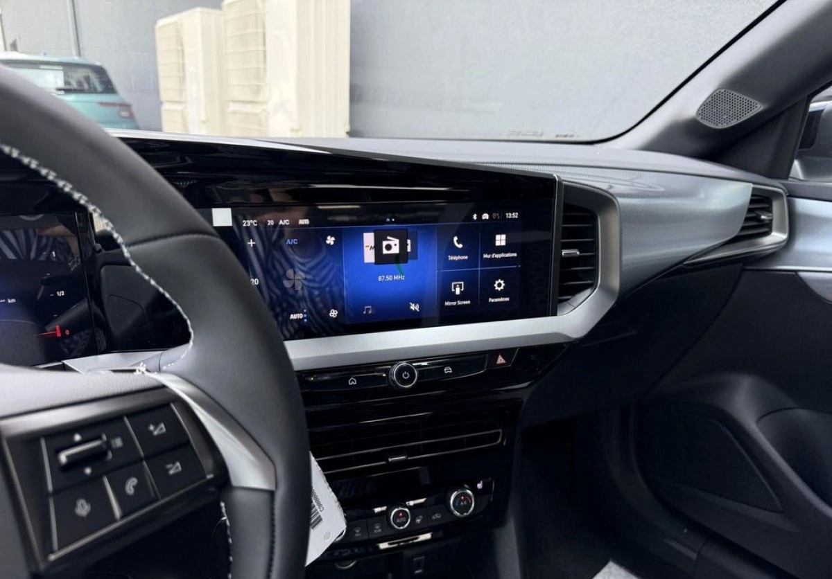 Opel Mokka - Zdjęcie 12