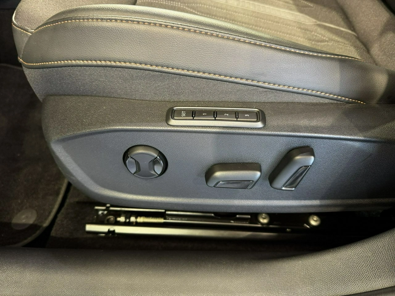 Cupra Formentor - Zdjęcie 12