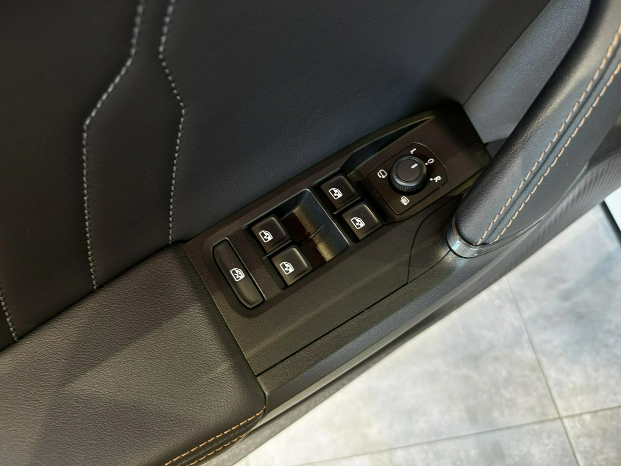 Cupra Formentor - Zdjęcie 23