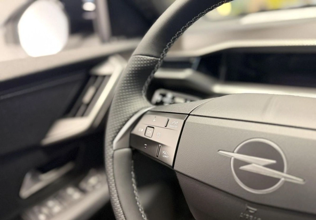 Opel Grandland - Zdjęcie 24