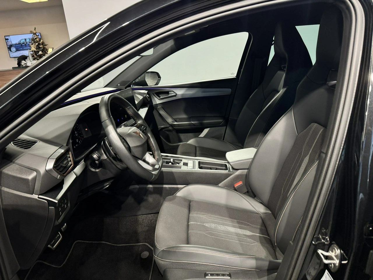 Cupra Leon Sportstourer - Zdjęcie 15