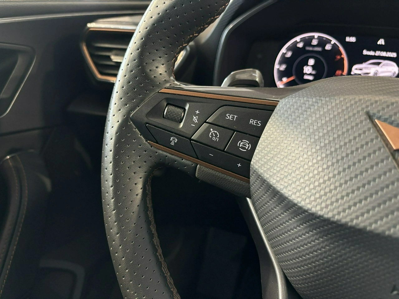 Cupra Leon Sportstourer - Zdjęcie 16