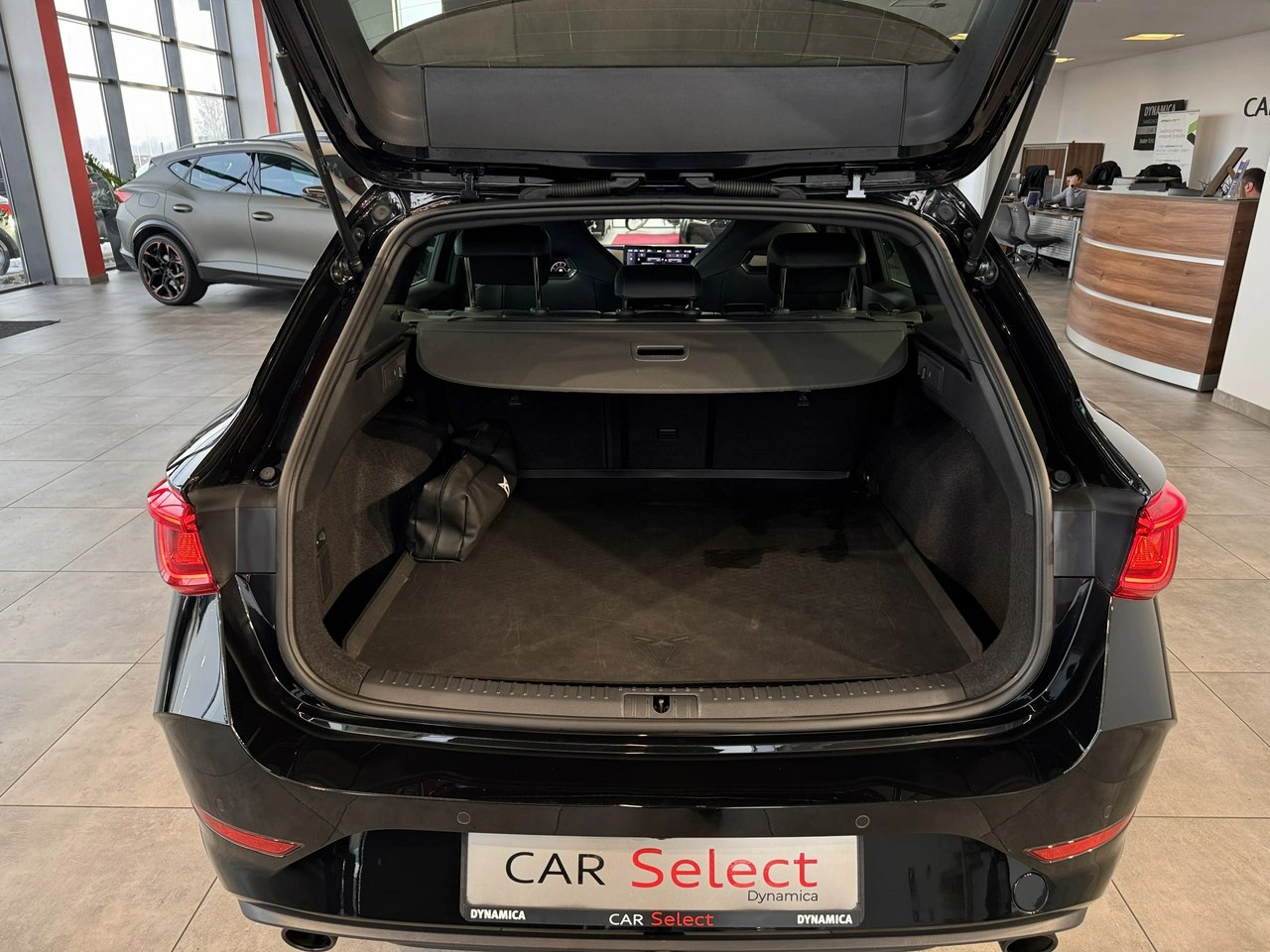 Cupra Leon Sportstourer - Zdjęcie 13