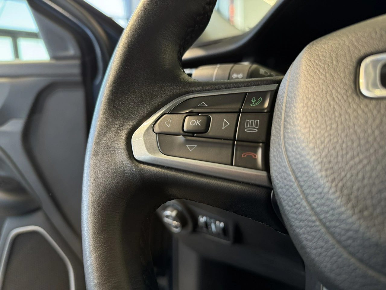 Jeep Compass - Zdjęcie 19