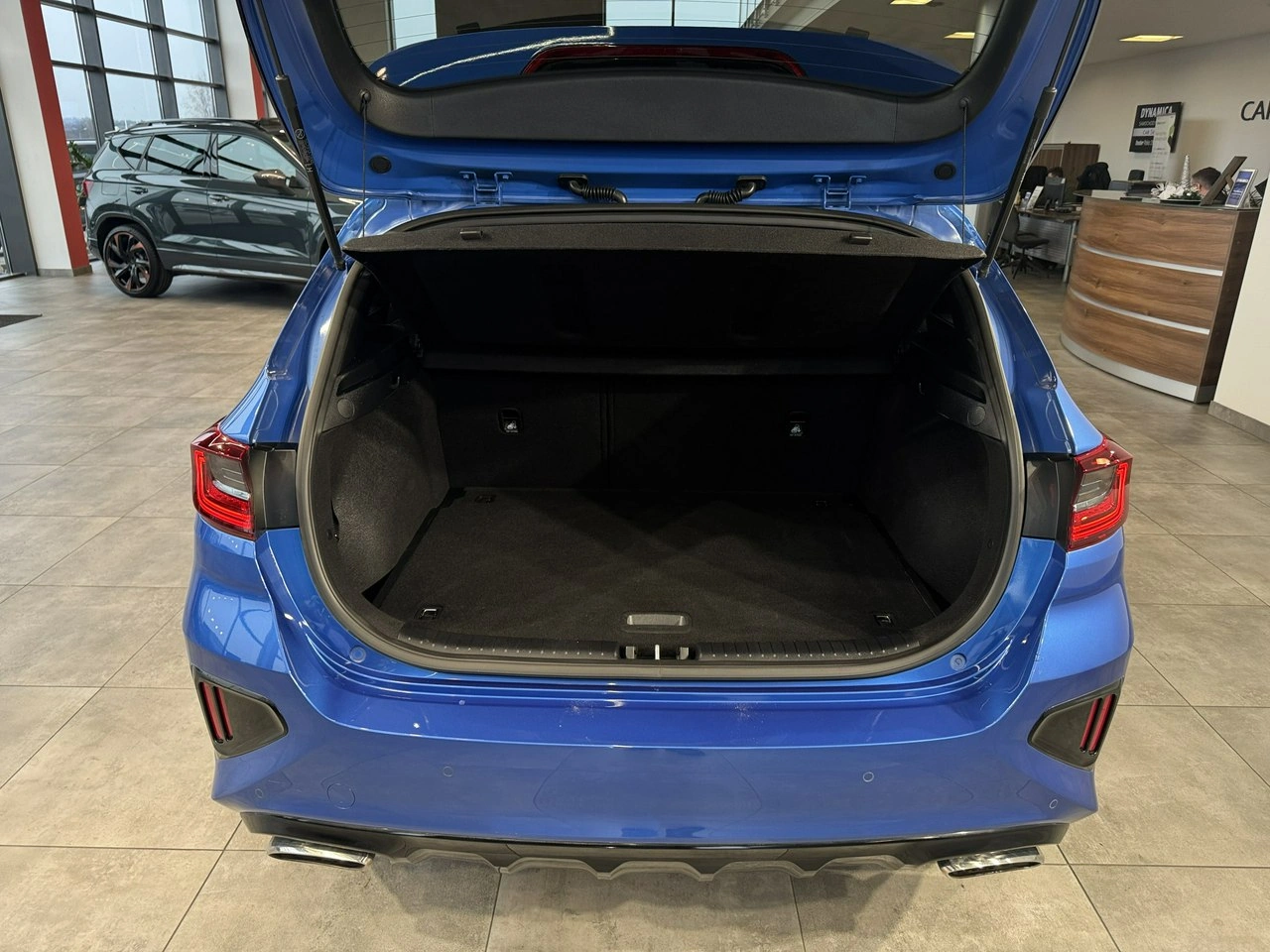 Kia Ceed - Zdjęcie 12