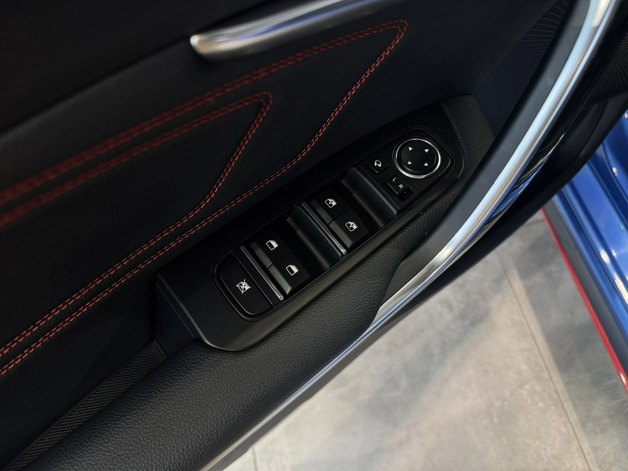 Kia Ceed - Zdjęcie 16