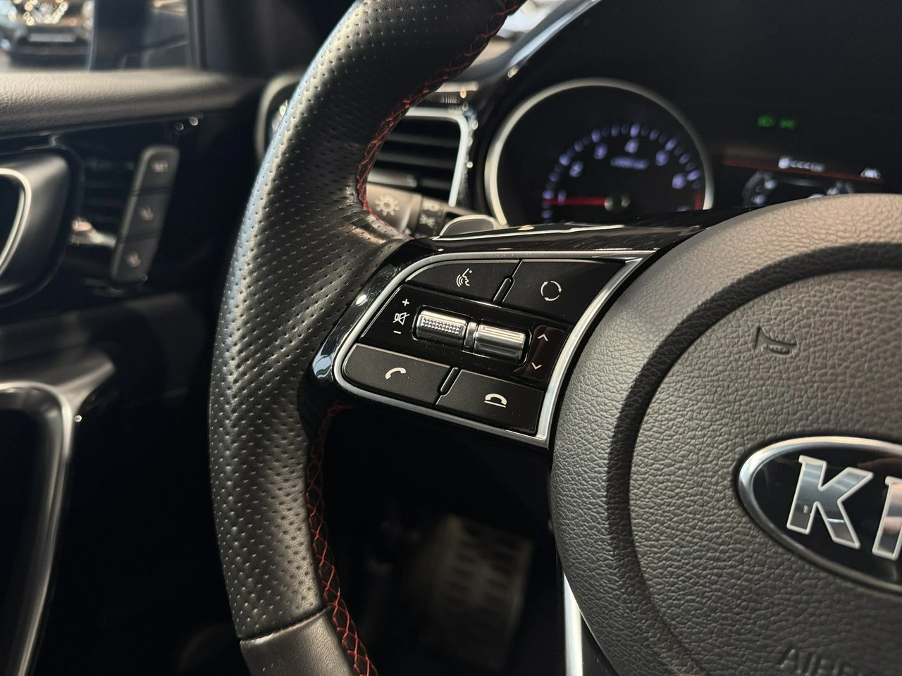 Kia Ceed - Zdjęcie 21