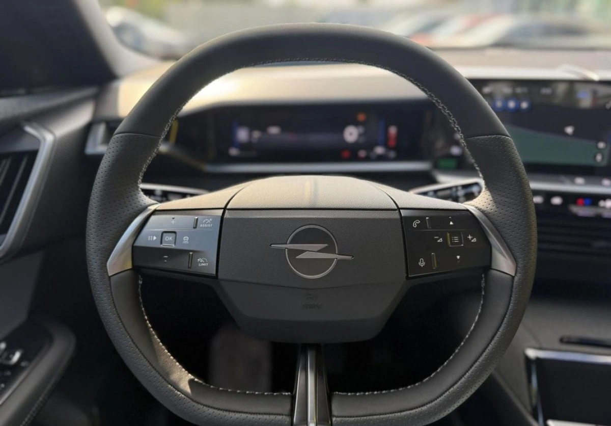 Opel Grandland - Zdjęcie 17