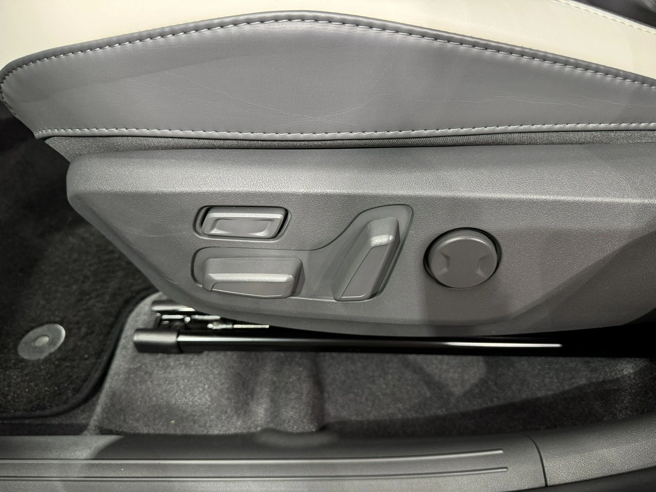 Kia EV3 - Zdjęcie 17