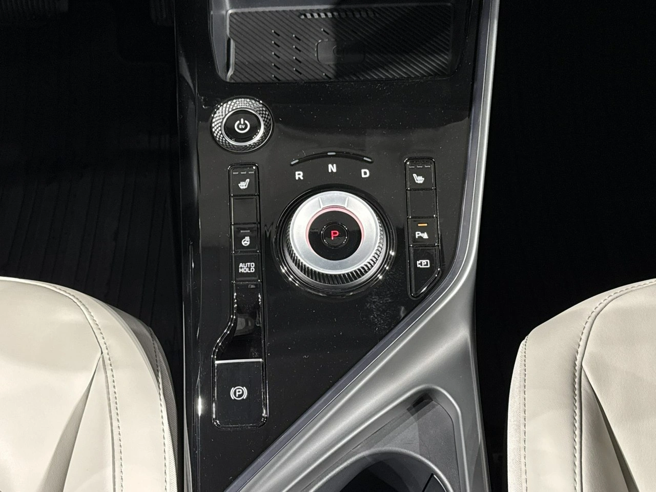 Kia Niro - Zdjęcie 21