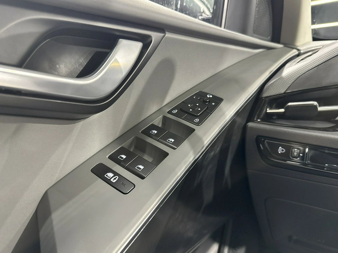 Kia Niro - Zdjęcie 23