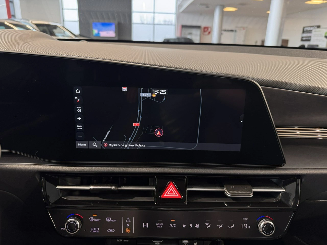 Kia Niro - Zdjęcie 24