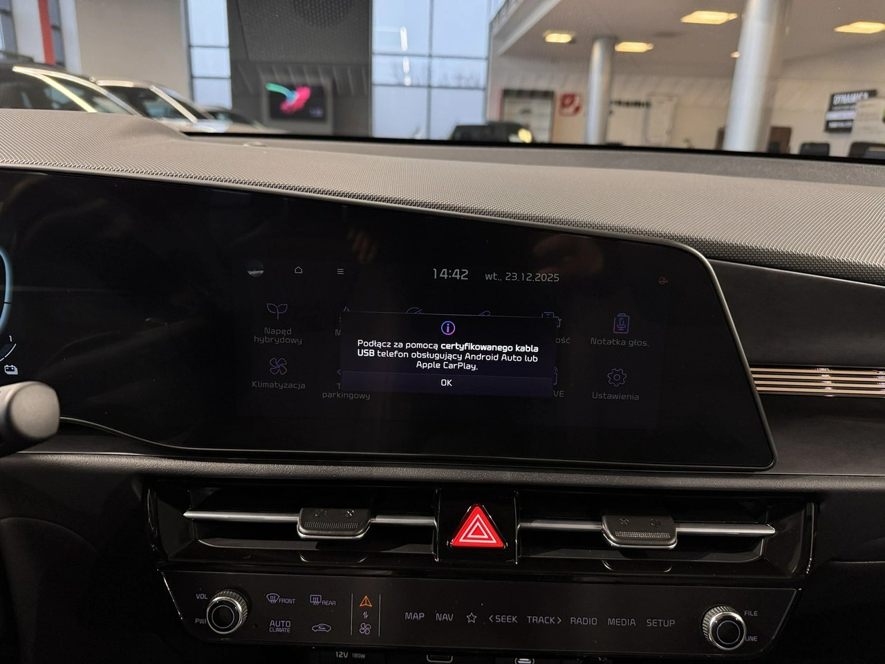 Kia Niro - Zdjęcie 23